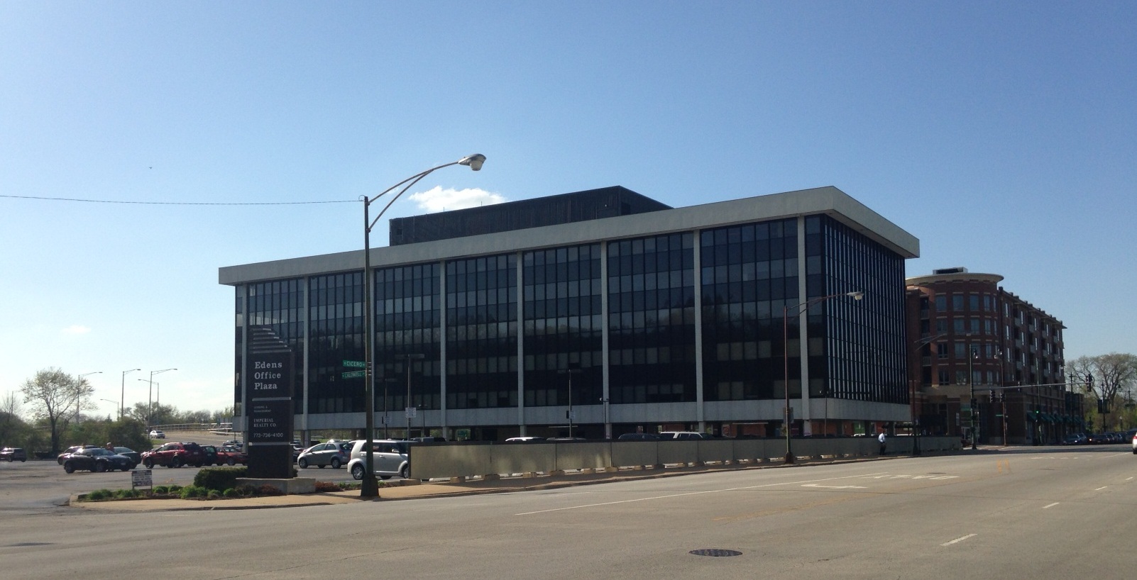 4801 W Peterson Avenue Chicago IL 60646