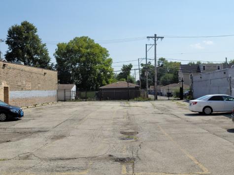 3265 West Armitage Avenue Chicago IL 60647