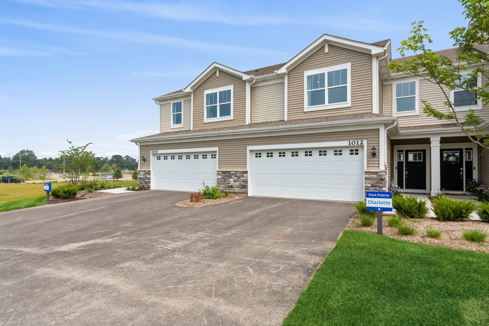 25621 West Springview Plainfield IL 60586
