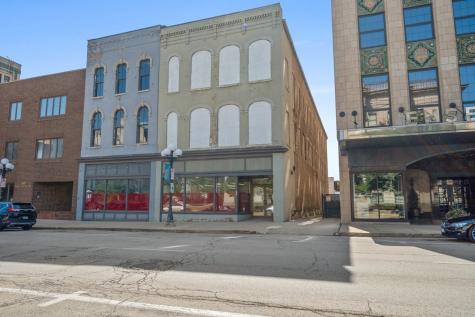 208-210 North Center Street Bloomington IL 61701