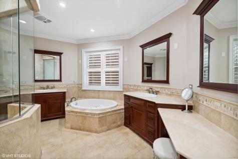 1515 North North Park Avenue Chicago IL 60610