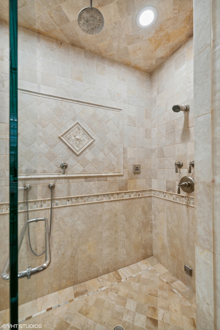 1515 North North Park Avenue Chicago IL 60610
