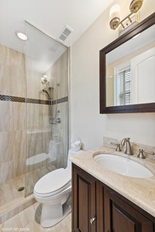 1515 North North Park Avenue Chicago IL 60610