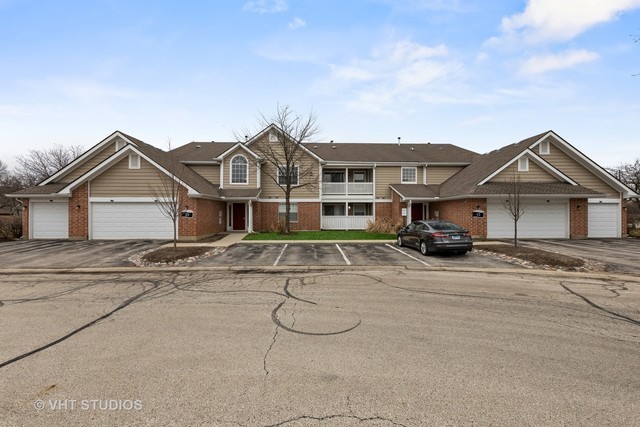 63 Aster Drive Schaumburg IL 60173