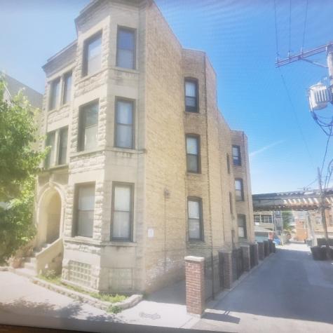 1014 West Roscoe Street Chicago IL 60637