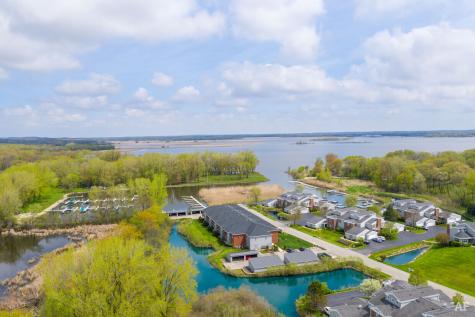 8300 Reva Bay Lane Fox Lake IL 60020