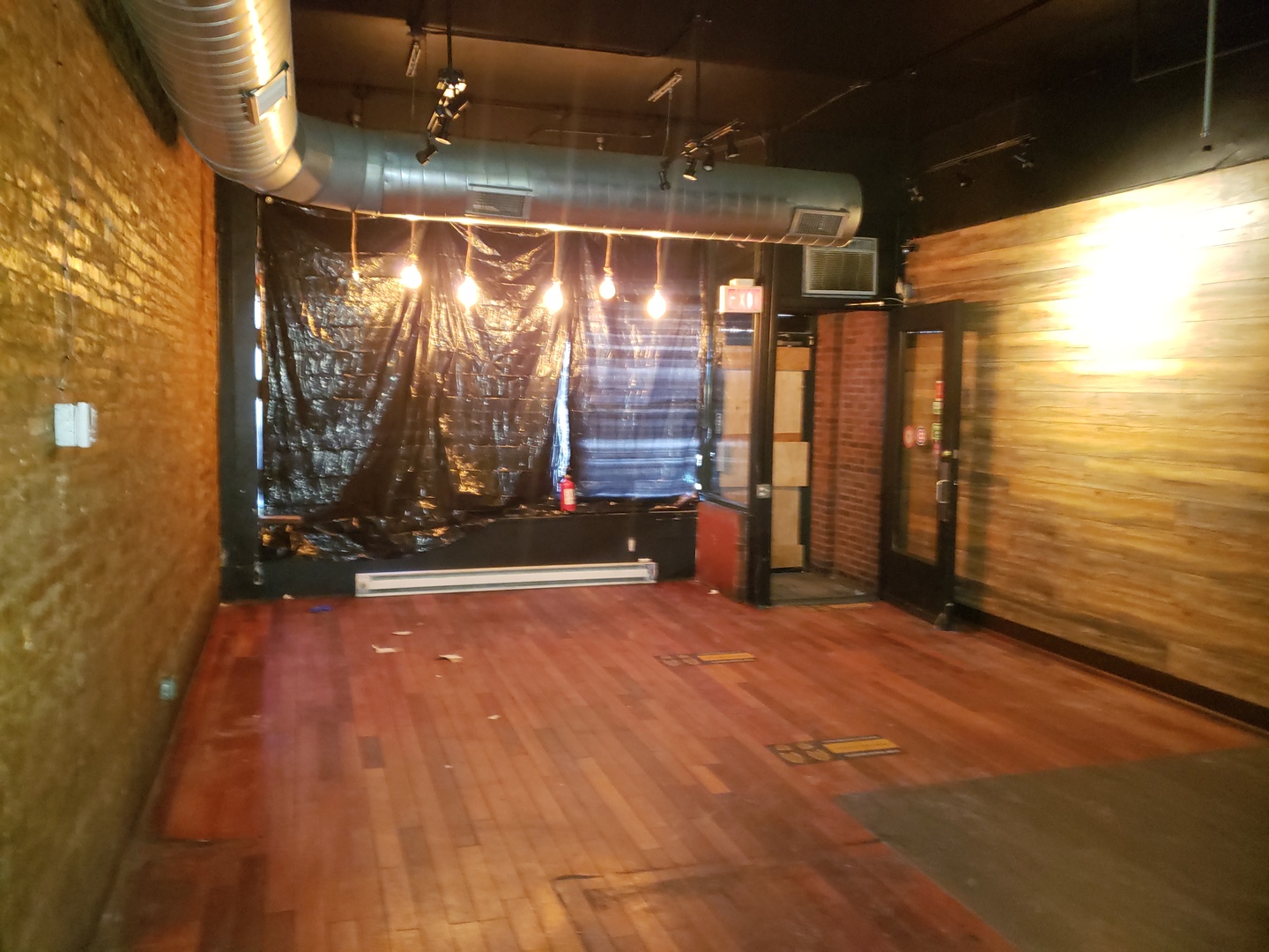 909 West Irving Park Road Chicago IL 60613