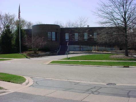 490 North West Coventry Lane Crystal Lake IL 60014