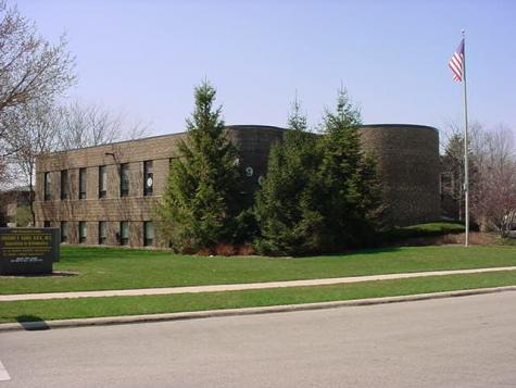 490 North West Coventry Lane Crystal Lake IL 60014